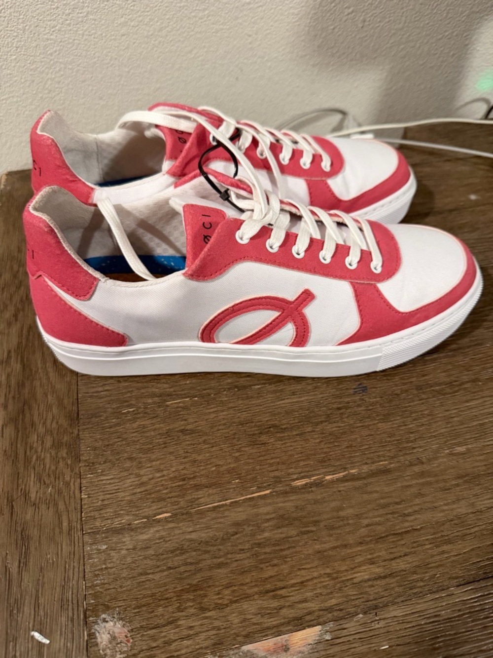 LOCI Women's White and Pink Low-Top Sneakers - Casual Lace-Up